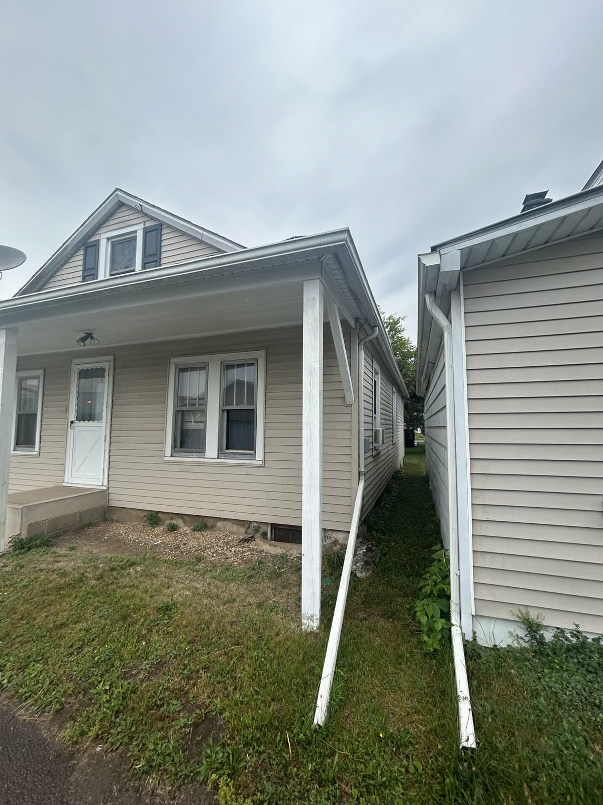 Property photo 02 of 507 Monroe Street, Berwick, Pennsylvania