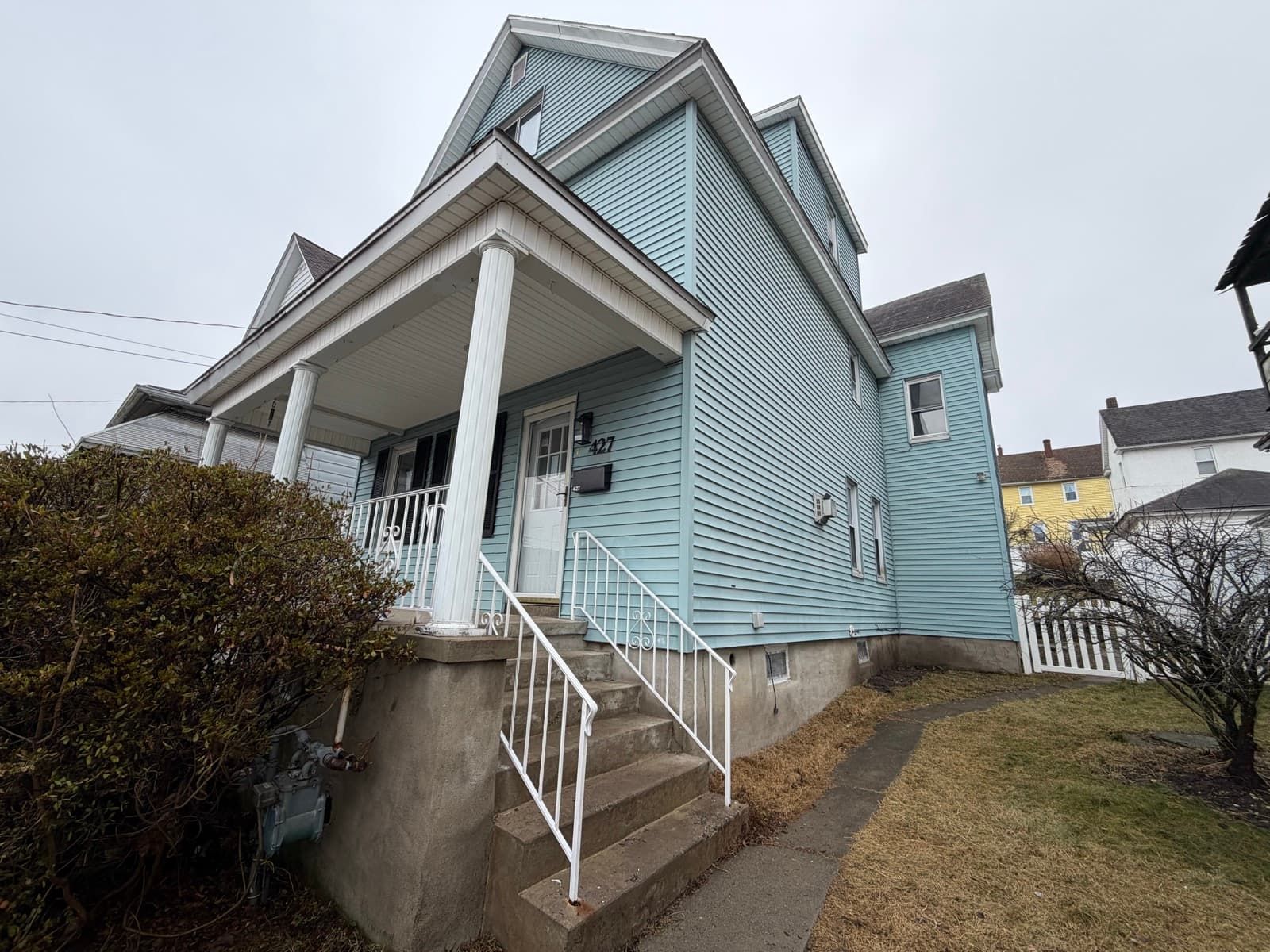 427 Crown Ave, Scranton PA — Fully Renovated 3-4BR/2BA